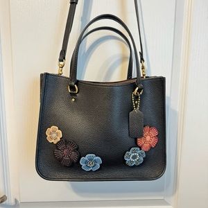 COACH Tyler Carryall 28 Tote bag